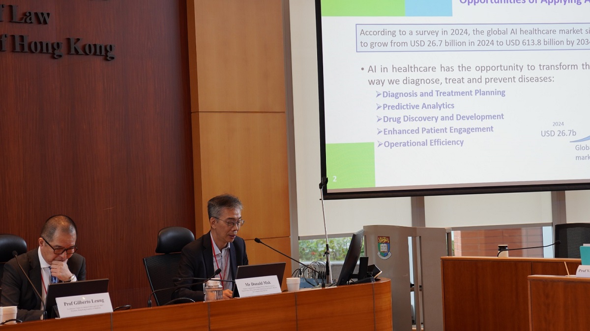 Mr Donald Mak, Deputy Commissioner (Data Governance), spoke at HKU CMEL conference